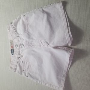 Ellemenno size 7 shorts